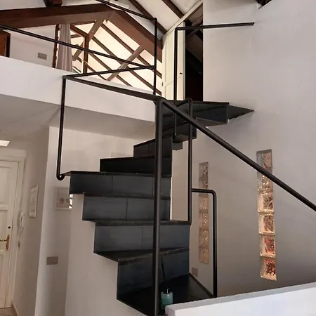 Loft Corso 333 아파트 칼리아리